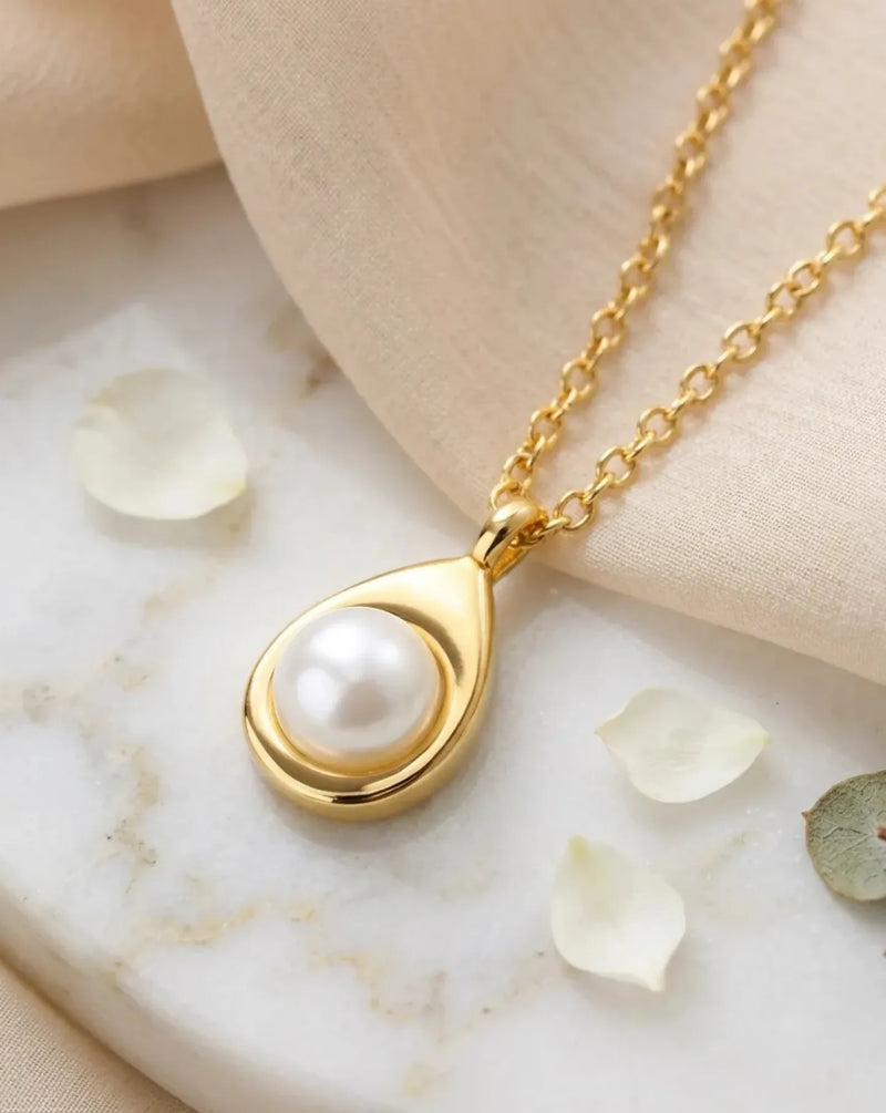 Organic Shell Pearl Wrap Necklace