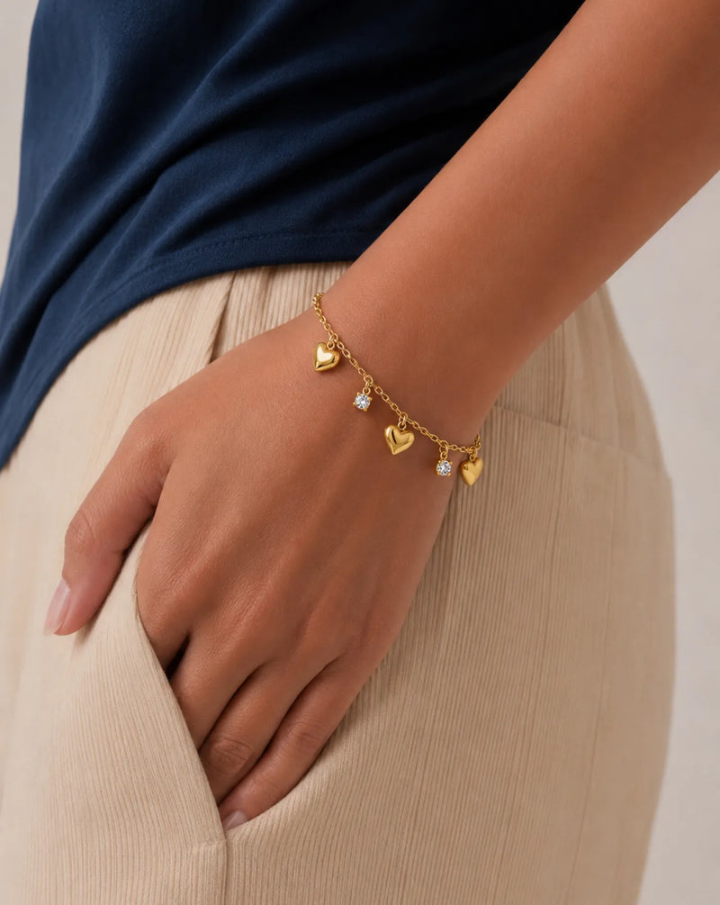 Dangle Heart Bracelet