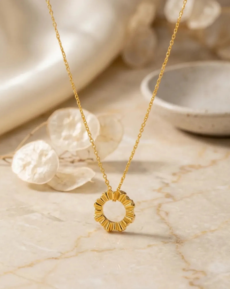 Bezel Dot Necklace