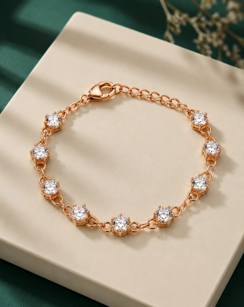 Bloom Charm Bracelet alt