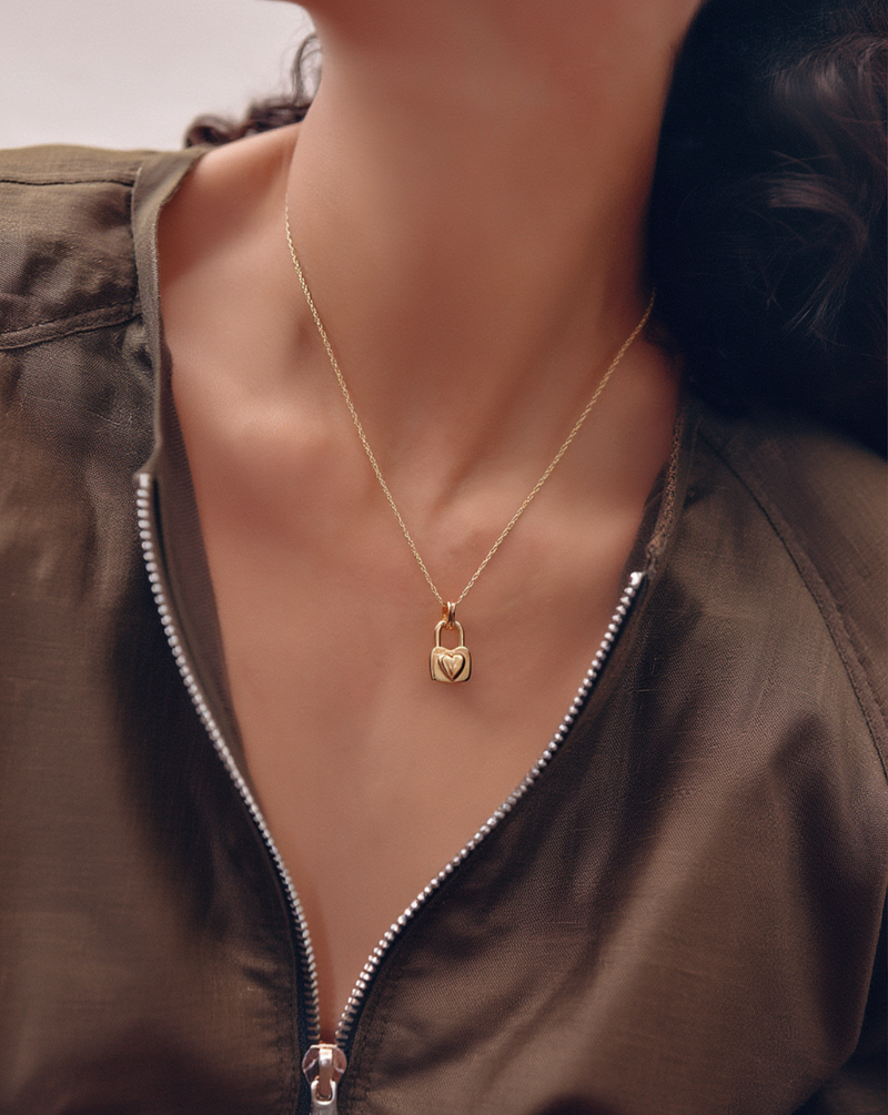 Heart Padlock Necklace alt